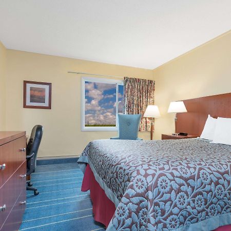 Days Inn By Wyndham Alexandria Mn Exteriör bild